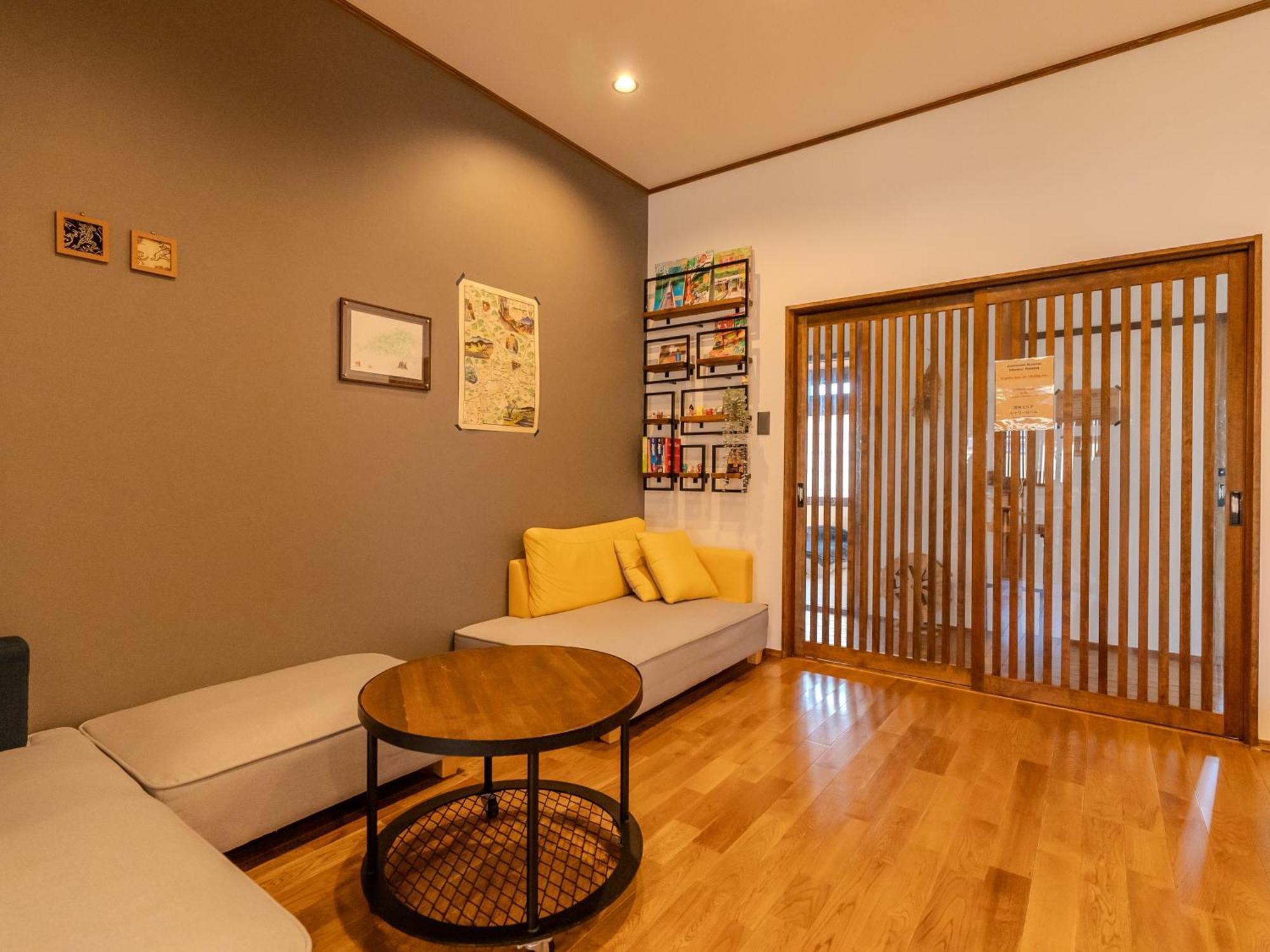 Guesthouse Nedoko Nakatsugawa Ngoại thất bức ảnh
